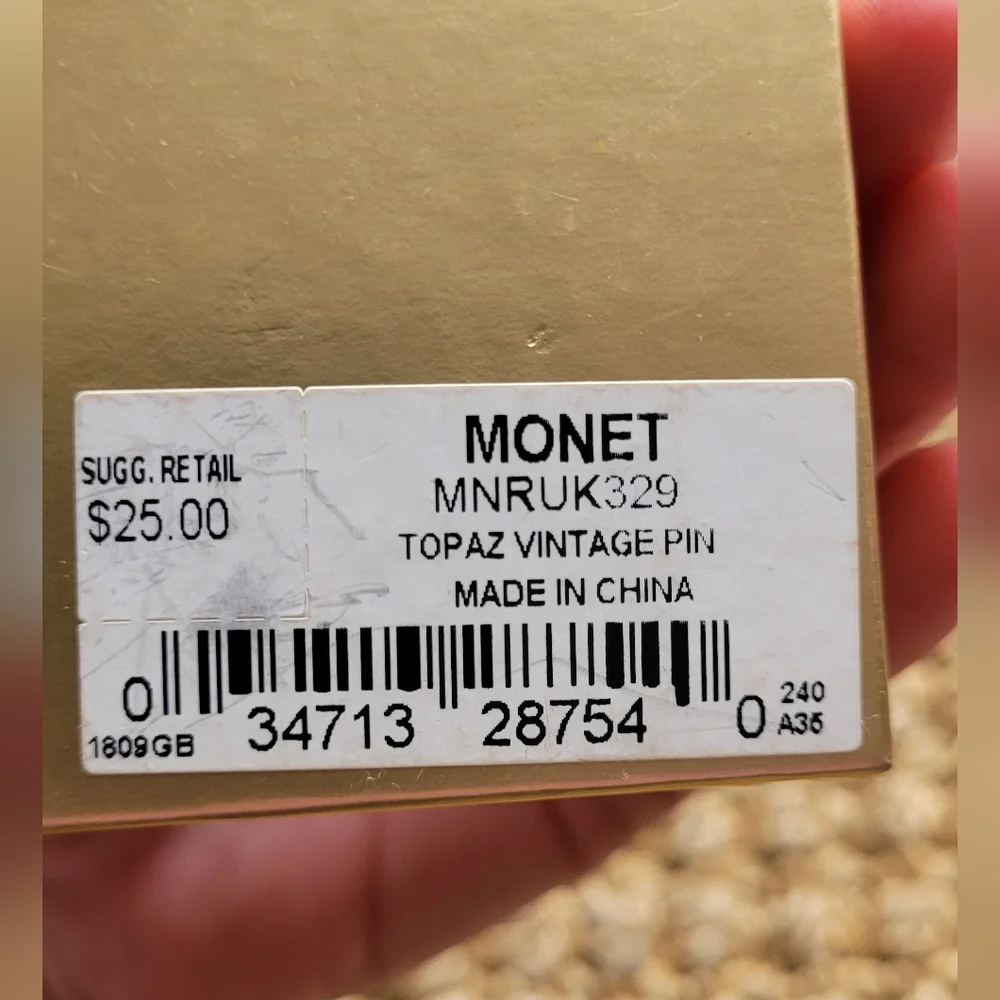 Monet vintage topaz